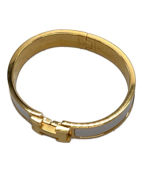HERMES（エルメス）HERMES (エルメス) クリックHエナメルブレスレット/Hermès Clic H enamel bracelet ゴールド×ホワイト サイズ:PMの古着・服飾アイテム