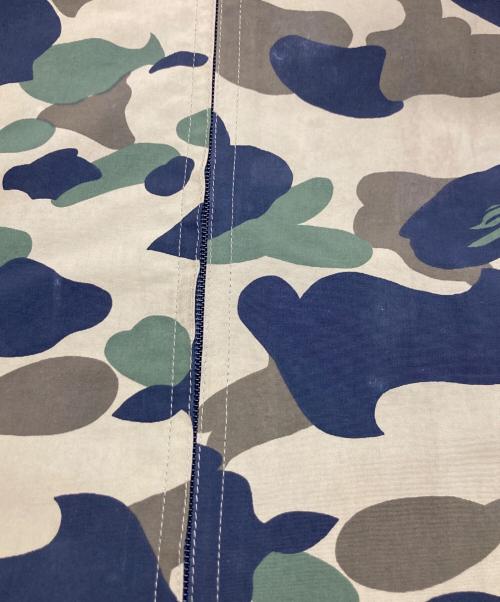A BATHING APE（アベイシングエイプ）A BATHING APE (アベイシングエイプ) 1stカモレインジャケット グリーン サイズ:Lの古着・服飾アイテム