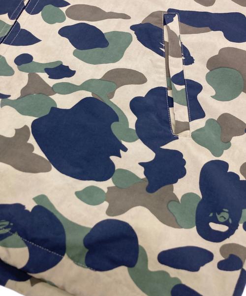 A BATHING APE（アベイシングエイプ）A BATHING APE (アベイシングエイプ) 1stカモレインジャケット グリーン サイズ:Lの古着・服飾アイテム