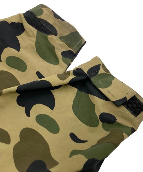A BATHING APE（アベイシングエイプ）A BATHING APE (アベイシングエイプ) 1stカモレインジャケット グリーン サイズ:Lの古着・服飾アイテム