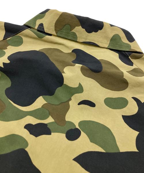A BATHING APE（アベイシングエイプ）A BATHING APE (アベイシングエイプ) 1stカモレインジャケット グリーン サイズ:Lの古着・服飾アイテム