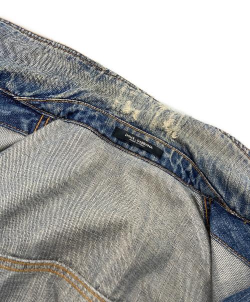 DOLCE & GABBANA（ドルチェ＆ガッバーナ）DOLCE & GABBANA (ドルチェ＆ガッバーナ) クラッシュ加工デニムジャケット/CRUSHED DENIM JACKET インディゴ サイズ:50の古着・服飾アイテム
