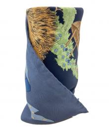 Salvatore Ferragamo（サルヴァトーレ フェラガモ）の古着「アニマルプリントシルクスカーフ/Animal print silk scarf」｜ネイビー