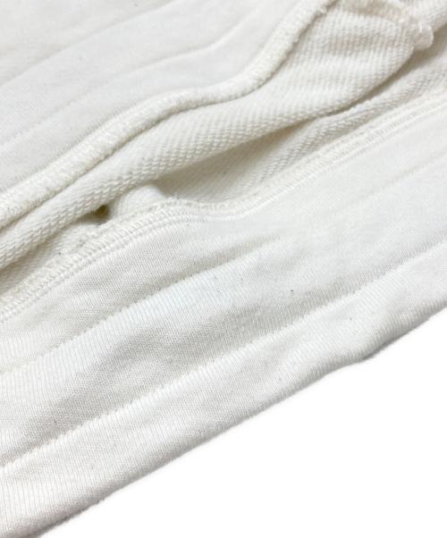 C.P COMPANY（シーピーカンパニー）C.P COMPANY (シーピーカンパニー) Zip Chest Sweatshirt/ジップチェスト・スウェットシャツ ホワイト サイズ:Lの古着・服飾アイテム