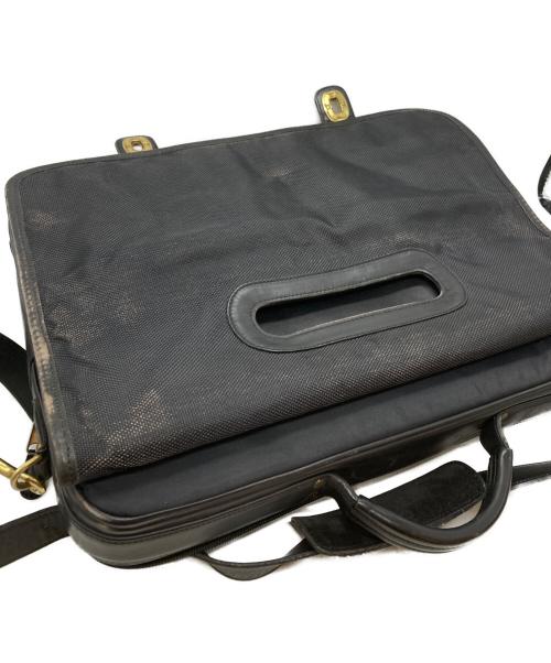 COACH（コーチ）COACH (コーチ) ターンロックレザーフラップショルダーバッグ ブラックの古着・服飾アイテム