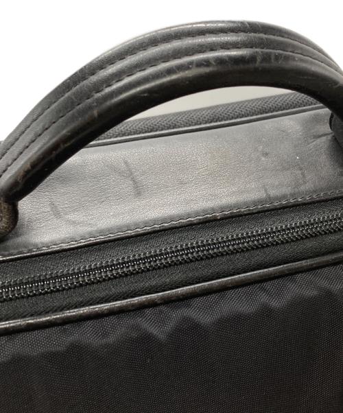 COACH（コーチ）COACH (コーチ) ターンロックレザーフラップショルダーバッグ ブラックの古着・服飾アイテム