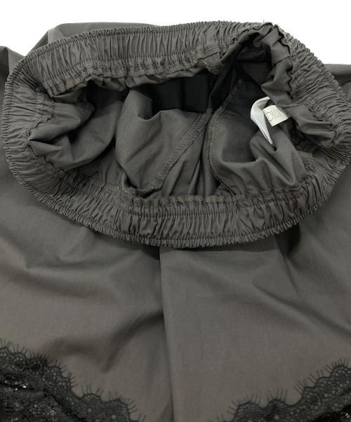 Sea Room lynn（シールームリン）Sea Room lynn (シールームリン) Laceドッキングスカラップrelaxパンツ グレー サイズ:Mの古着・服飾アイテム