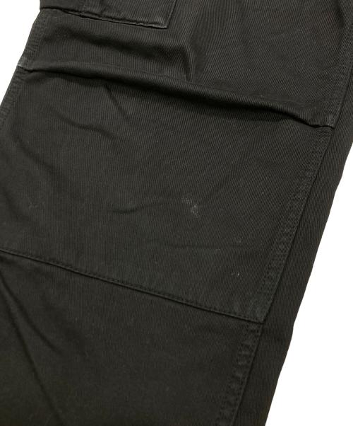 CarHartt（カーハート）CarHartt (カーハート) レギュラーカーゴパンツ ブラック サイズ:	SIZE W32の古着・服飾アイテム