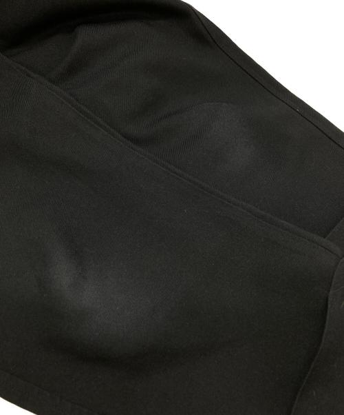 BLACK COMME des GARCONS（ブラックコムデギャルソン）BLACK COMME des GARCONS (ブラックコムデギャルソン) ポリエステルクロップドパンツ/Polyester cropped pants ブラック サイズ:XSの古着・服飾アイテム