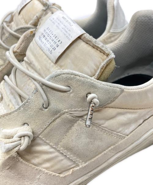 Maison Margiela（メゾンマルジェラ）Maison Margiela (メゾンマルジェラ) EVOLUTION LOW/エボリューションロー アイボリー サイズ:44の古着・服飾アイテム