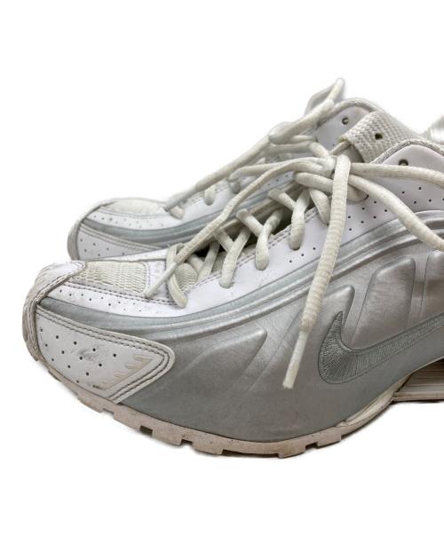 NIKE（ナイキ）NIKE (ナイキ) SHOX R4/ショックスR4 ホワイト サイズ:27㎝の古着・服飾アイテム