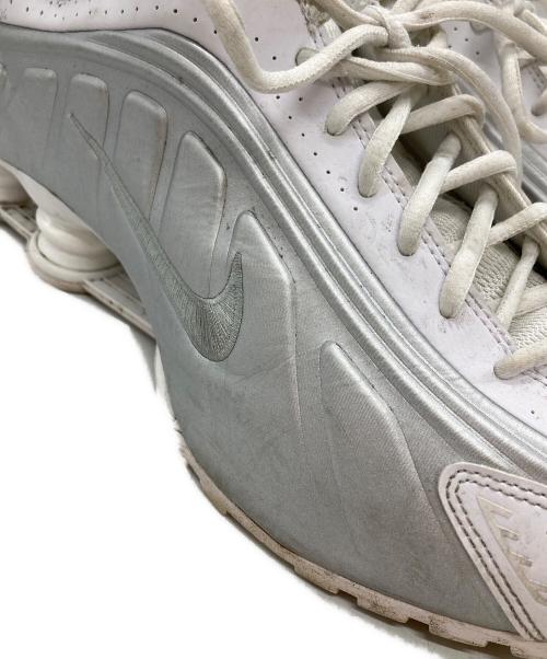 NIKE（ナイキ）NIKE (ナイキ) SHOX R4/ショックスR4 ホワイト サイズ:27㎝の古着・服飾アイテム