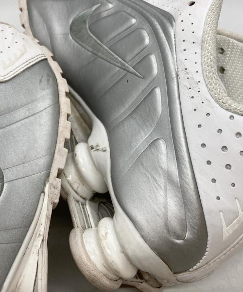 NIKE（ナイキ）NIKE (ナイキ) SHOX R4/ショックスR4 ホワイト サイズ:27㎝の古着・服飾アイテム