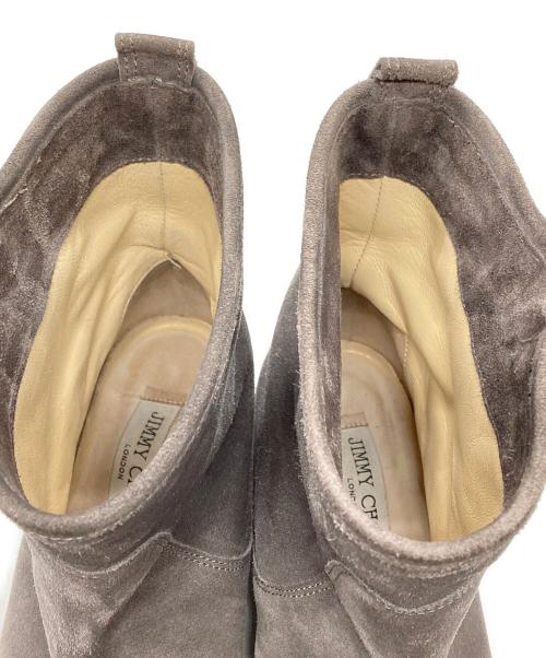 JIMMY CHOO（ジミーチュウ）JIMMY CHOO (ジミーチュウ) SUEDE W/METAL TOE(スエードダブルメタルトゥー) ショートブーツ グレー サイズ:39の古着・服飾アイテム
