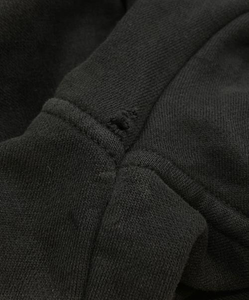 C.P COMPANY（シーピーカンパニー）C.P COMPANY (シーピーカンパニー) ゴーグルレンズスウェットシャツ ブラック サイズ:Lの古着・服飾アイテム