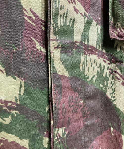 USED（ユーズド）USED (ユーズド) リザードカモミリタリーフィールドジャケット/Lizard Camo Military Field Jacket ブラウン×グリーン サイズ:Freeの古着・服飾アイテム