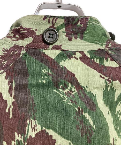 USED（ユーズド）USED (ユーズド) リザードカモミリタリーフィールドジャケット/Lizard Camo Military Field Jacket ブラウン×グリーン サイズ:Freeの古着・服飾アイテム