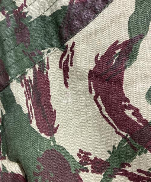 USED（ユーズド）USED (ユーズド) リザードカモミリタリーフィールドジャケット/Lizard Camo Military Field Jacket ブラウン×グリーン サイズ:Freeの古着・服飾アイテム