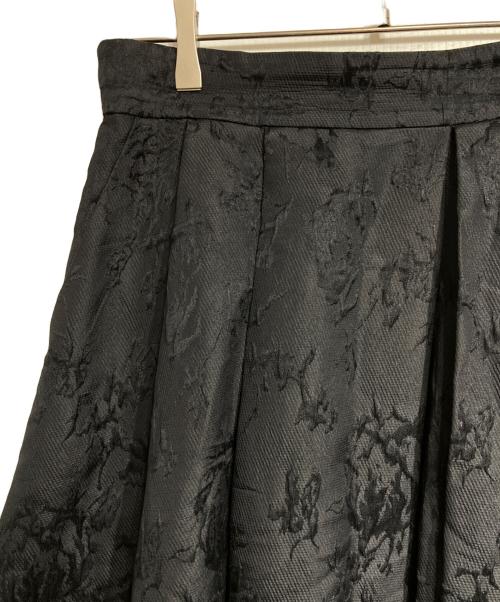 ADORE（アドーア）ADORE (アドーア) シルクウールジャガードスカート ブラック サイズ:38の古着・服飾アイテム