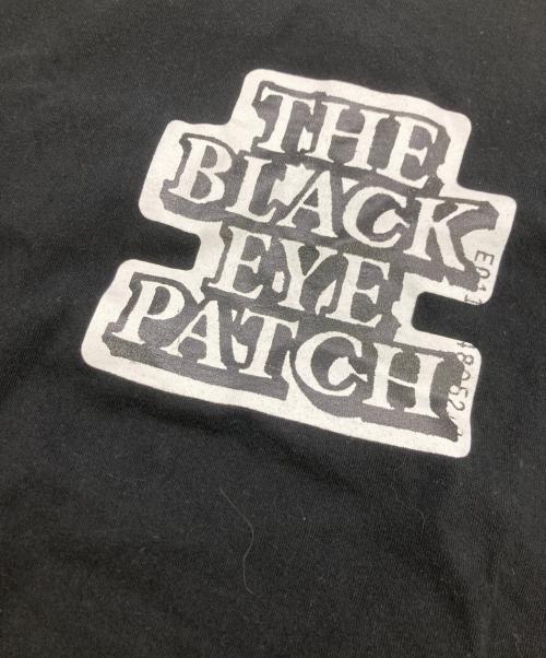 THE BLACK EYE PATCH（ブラックアイパッチ）THE BLACK EYE PATCH (ブラックアイパッチ) ロゴプリントTシャツ ブラック サイズ:XLの古着・服飾アイテム