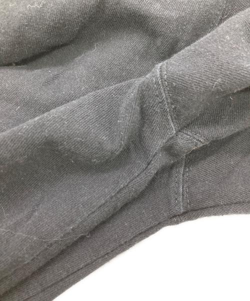 THE BLACK EYE PATCH（ブラックアイパッチ）THE BLACK EYE PATCH (ブラックアイパッチ) ロゴプリントTシャツ ブラック サイズ:XLの古着・服飾アイテム