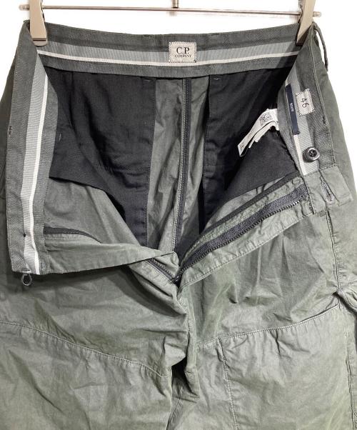 C.P COMPANY（シーピーカンパニー）C.P COMPANY (シーピーカンパニー) CARGO PT IN MICROREPS PEACHED/マイクロレップス・ピーチド・カーゴパンツ カーキ サイズ:46の古着・服飾アイテム