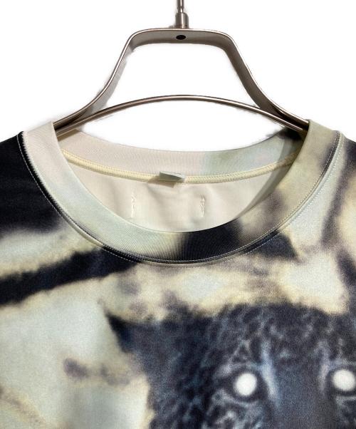 LAD MUSICIAN（ラッドミュージシャン）LAD MUSICIAN (ラッドミュージシャン) プリントカットソー/Printed cut-and-sew top ホワイト×ブラック サイズ:44の古着・服飾アイテム