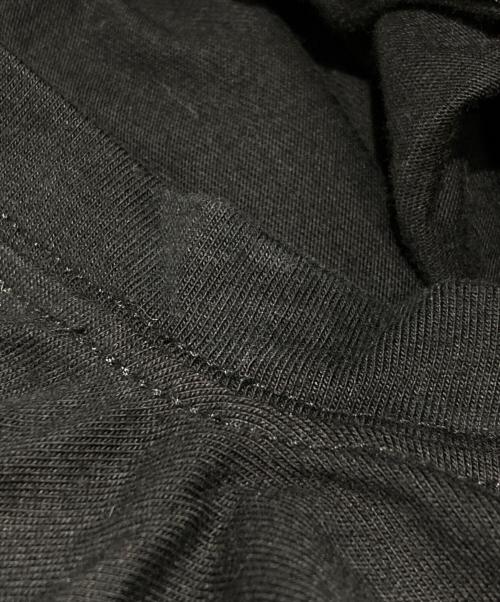 Vivienne Westwood（ヴィヴィアンウエストウッド）Vivienne Westwood (ヴィヴィアンウエストウッド) オーブ刺繍変形カットソー/Asymmetric Cut-and-Sew Top ブラック サイズ:Mの古着・服飾アイテム