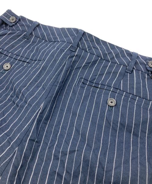 stussy（ステューシー）stussy (ステューシー) 24SS/VOLUME PLEATED SHORT WRINKLED STRIPE ネイビー サイズ:30の古着・服飾アイテム