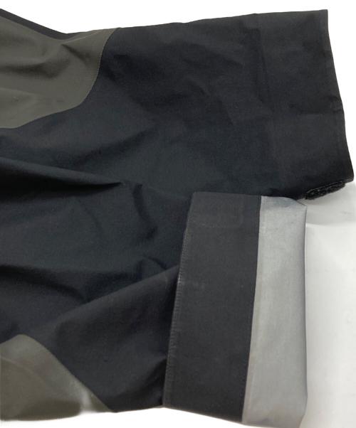 ARC'TERYX（アークテリクス）ARC'TERYX (アークテリクス) DUMA JACKET ブラック サイズ:Mの古着・服飾アイテム