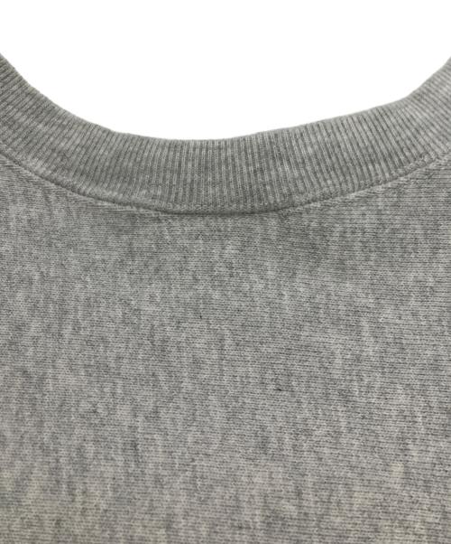 BlackEyePatch（ブラックアイパッチ）BlackEyePatch (ブラックアイパッチ) Champion (チャンピオン) OG LABEL CREW SWEAT ライトグレー サイズ:Sの古着・服飾アイテム