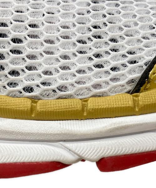 SAUCONY（サッカニー）SAUCONY (サッカニー) ProGrid Paramount/プログリッドパラマウント ホワイト×ゴールド サイズ:27㎝の古着・服飾アイテム