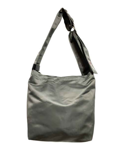 yorozu（ヨロズ）yorozu (ヨロズ) タスキショルダーバッグ/crossbody shoulder bag グレーの古着・服飾アイテム