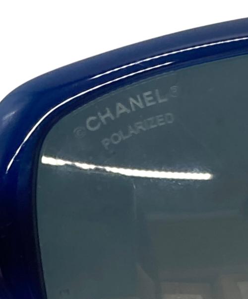 CHANEL（シャネル）CHANEL (シャネル) ラインストーン付 サングラス/Rhinestone-embellished sunglasses ネイビー サイズ:57◇18の古着・服飾アイテム