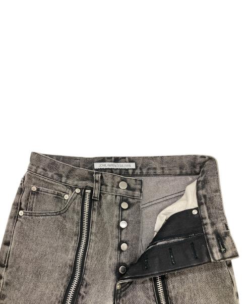 JOHN LAWRENCE SULLIVAN（ジョン ローレンス サリバン）JOHN LAWRENCE SULLIVAN (ジョン ローレンス サリバン) BLEACHED DENIM ZIPPED PANTS/ブリーチデニム ジップパンツ グレー サイズ:44の古着・服飾アイテム