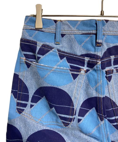 ACNE STUDIOS Bla konst（アクネステュディオスブロコンスト）ACNE STUDIOS Bla konst (アクネステュディオスブロコンスト) LOG PRINTデニムパンツ ブルー サイズ:28Ｘ32の古着・服飾アイテム