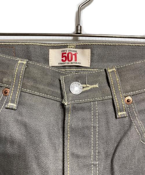 LEVI'S（リーバイス）LEVI'S (リーバイス) 501ボタンフライデニムパンツ グレー サイズ:81㎝の古着・服飾アイテム