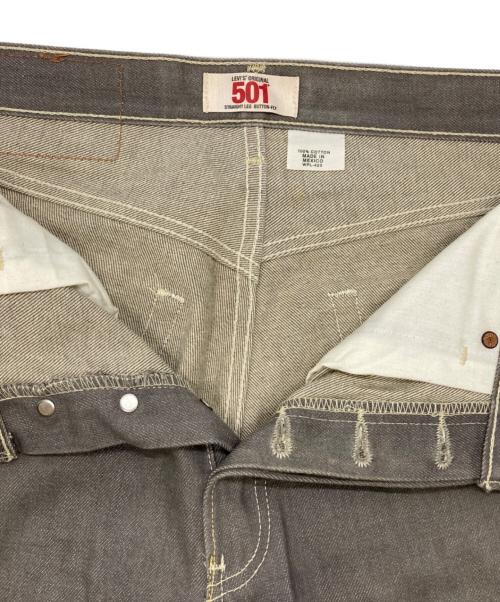 LEVI'S（リーバイス）LEVI'S (リーバイス) 501ボタンフライデニムパンツ グレー サイズ:81㎝の古着・服飾アイテム