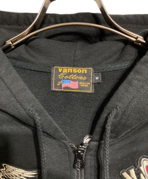 VANSON（バンソン）VANSON (バンソン) デスラビット刺繍ジップパーカー ブラック サイズ:Ｍの古着・服飾アイテム