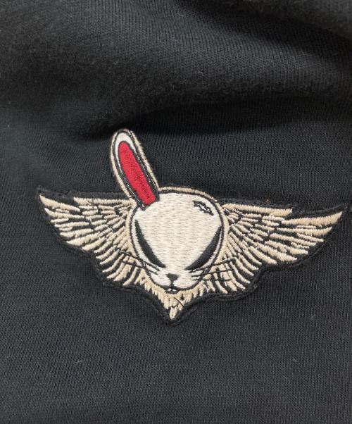 VANSON（バンソン）VANSON (バンソン) デスラビット刺繍ジップパーカー ブラック サイズ:Ｍの古着・服飾アイテム
