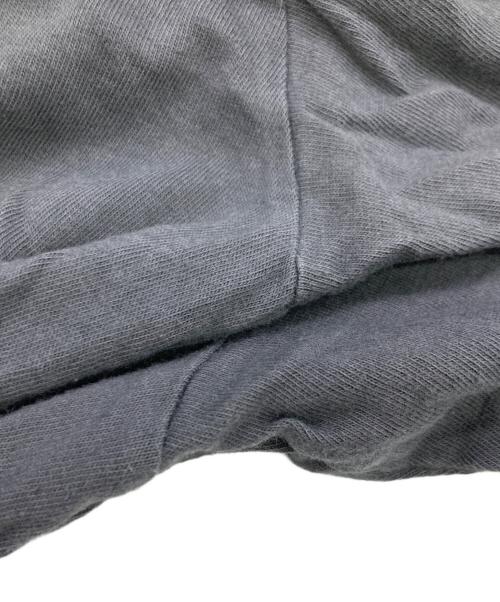 SUPREME（シュプリーム）Supreme (シュプリーム) EMBOSSED VINES S/S TOP グレー サイズ:Lの古着・服飾アイテム