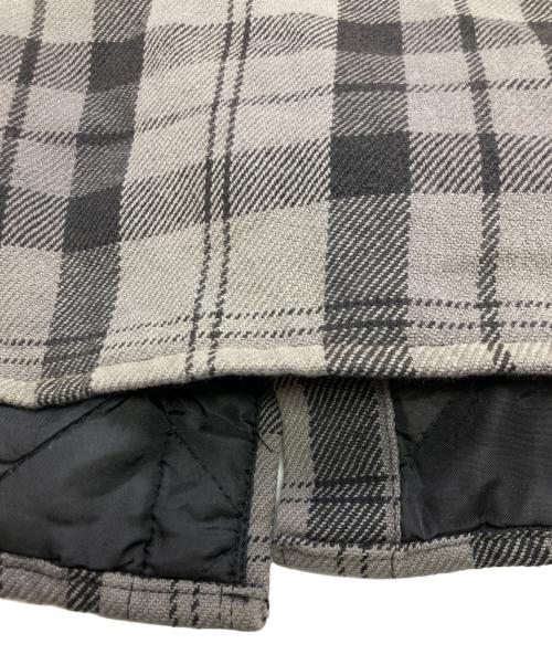 SUPREME（シュプリーム）SUPREME (シュプリーム) Quilted Flannel Snap Shirt グレー サイズ:XLの古着・服飾アイテム