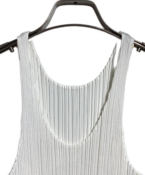 PLEATS PLEASE（プリーツプリーズ）PLEATS PLEASE (プリーツプリーズ) プリーツタンクトップ/Pleated tank top ホワイト サイズ:Freeの古着・服飾アイテム