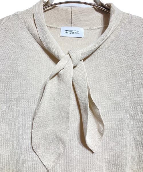 MACKINTOSH PHILOSOPHY（マッキントッシュ フィロソフィー）MACKINTOSH PHILOSOPHY (マッキントッシュ フィロソフィー) リボンタイニット/Ribbon-tie knit top ベージュ サイズ:38の古着・服飾アイテム