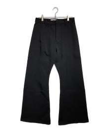 GOAT ESSENCE（ゴートエッセンス）の古着「4TUCK FLARE PANTS/4タックフレアパンツ」｜ブラック