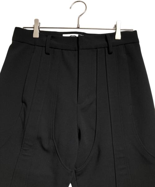 GOAT ESSENCE（ゴートエッセンス）GOAT ESSENCE (ゴートエッセンス) 4TUCK FLARE PANTS/4タックフレアパンツ ブラック サイズ:3の古着・服飾アイテム
