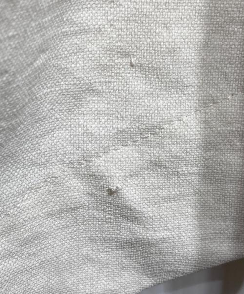 ISSEY MIYAKE（イッセイミヤケ）ISSEY MIYAKE (イッセイミヤケ) コットンリネンタックスラックス/Cotton-Linen Pleated Slacks アイボリー サイズ:1の古着・服飾アイテム