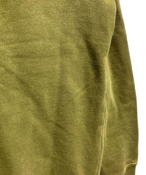 C.P COMPANY（シーピーカンパニー）C.P COMPANY (シーピーカンパニー) PALACE (パレス) Classic Over dyed Crew Sweat/クラシック オーバーダイ クルースウェット グリーン サイズ:Mの古着・服飾アイテム