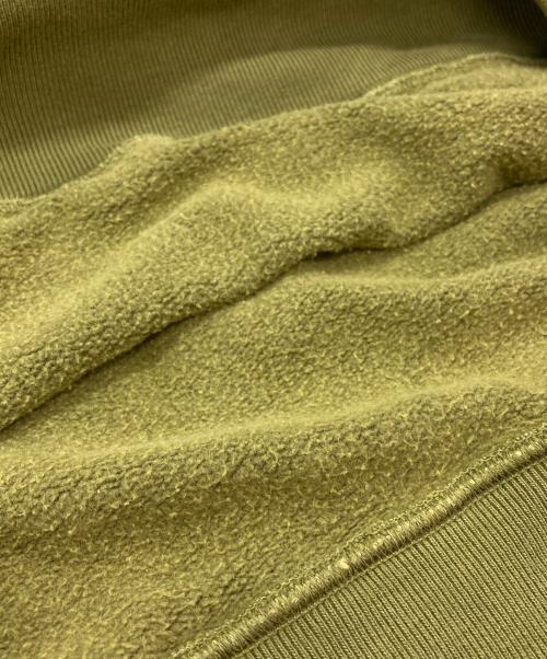 C.P COMPANY（シーピーカンパニー）C.P COMPANY (シーピーカンパニー) PALACE (パレス) Classic Over dyed Crew Sweat/クラシック オーバーダイ クルースウェット グリーン サイズ:Mの古着・服飾アイテム