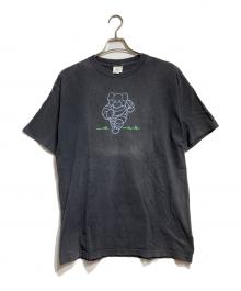 KAWS（カウズ）の古着「00'S USA製Tシャツ」｜ブラック